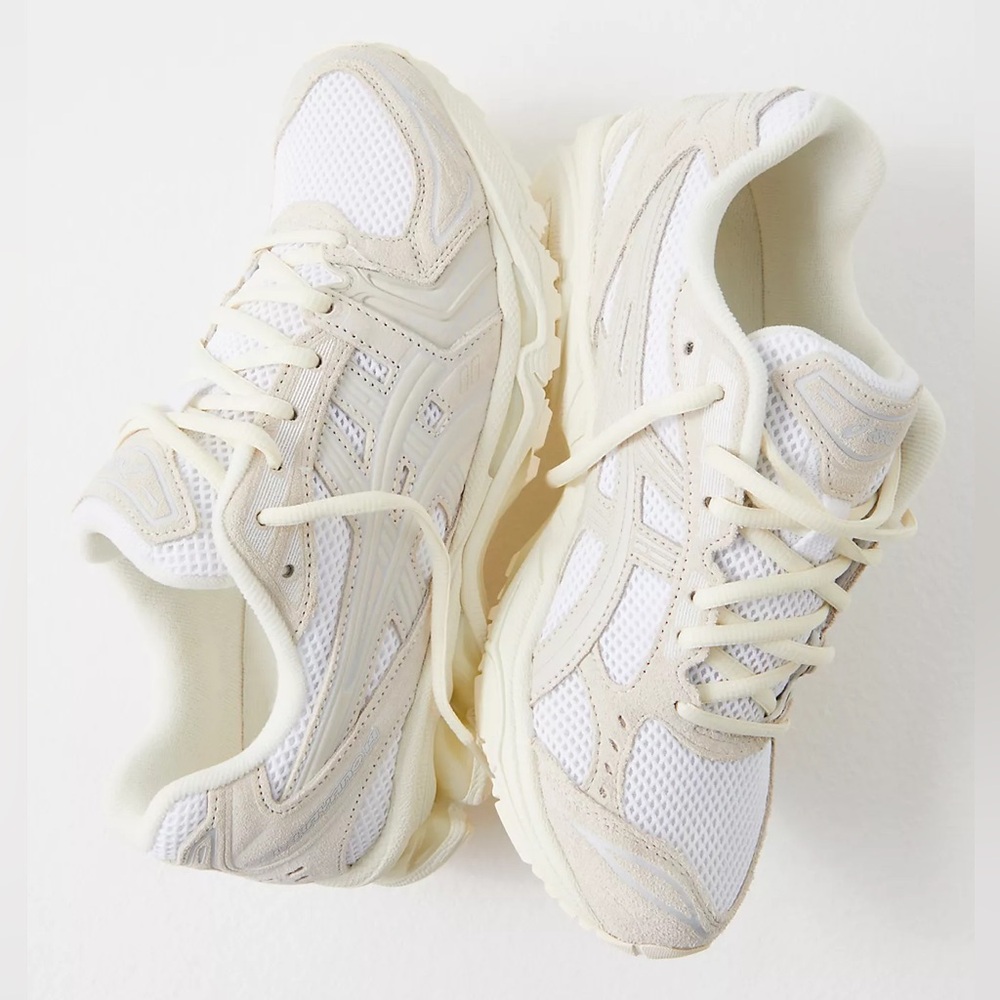Like New EUC ASICS Gel-Kayano 14 Sneakers Sz. W8